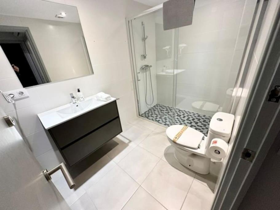 Roses Apartments - Marivent Экстерьер фото